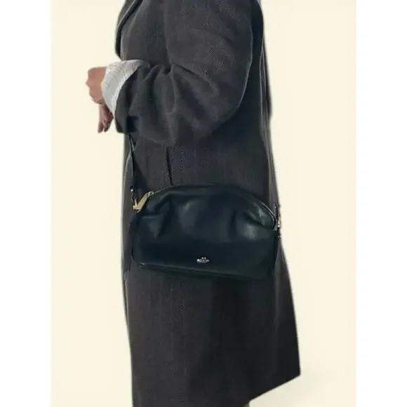 Brahmin Black Leather Crossbody with gold hardware and zipper closure - Picture 3 of 16